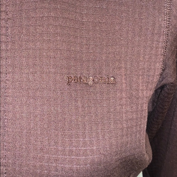 Patagonia Zip Up Jacket - Picture 2 of 6